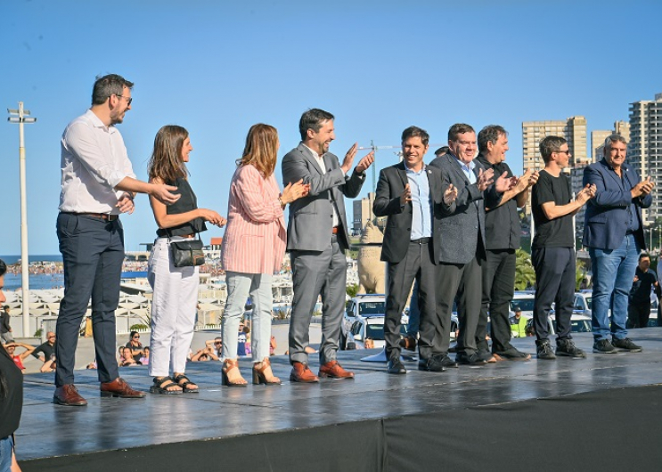 Kicillof lanzó el operativo veraniego en Mar del Plata