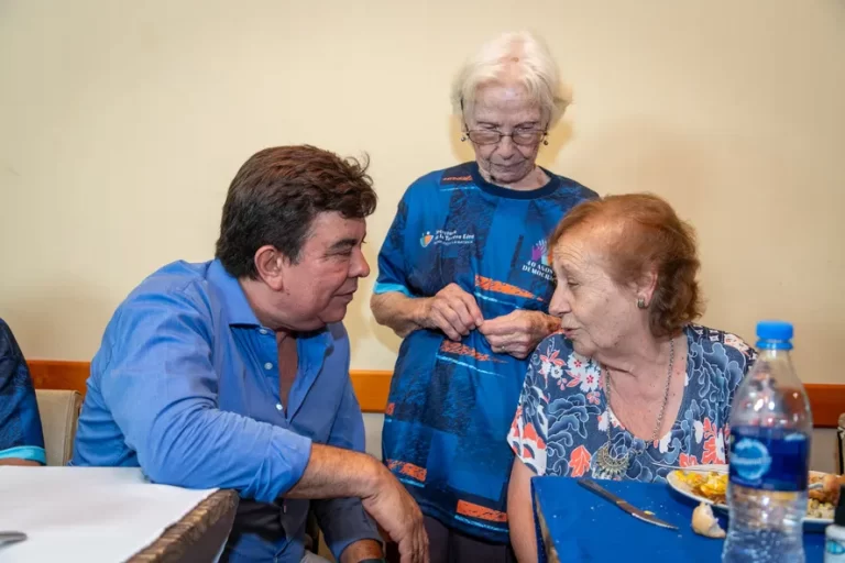 La Matanza  refuerza la ayuda alimentaria a jubilados para enfrentar el ajuste del Gobierno nacional