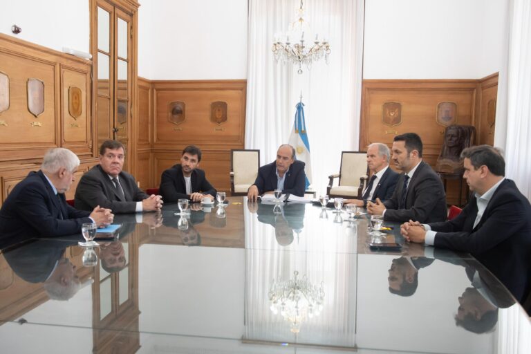 El Gobierno nacional mantendrá la protección a la pesca argentina