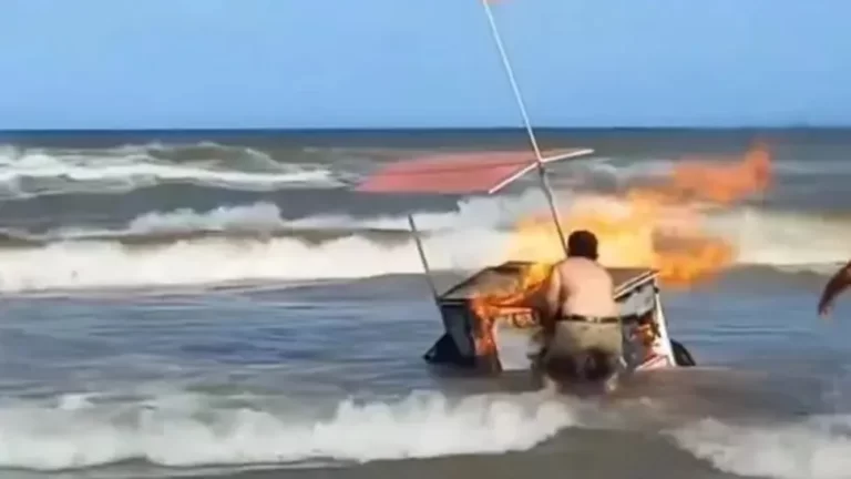 Se incendió un carrito de panchos en la playa de Mar del Plata