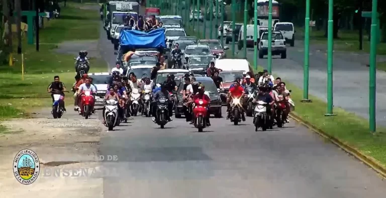 Tiros, pintadas, descontrol y 16 detenidos en el funeral de un joven en Ensenada