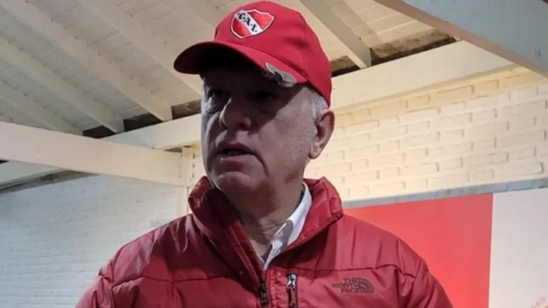 Néstor Grindetti vuela alto y pretende que Independiente compre al Chelsea