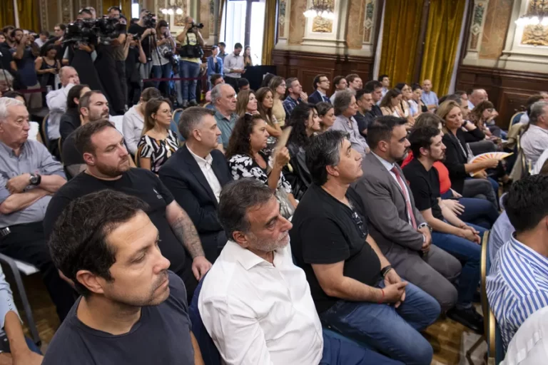 Un diputado libertario respaldó a Axel Kicillof