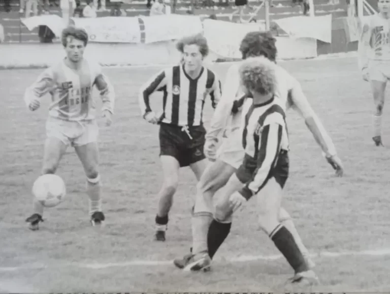 Un ex futbolista de Aldosivi que oficiaba como DJ y su socio fueron detenidos por vender éxtasis