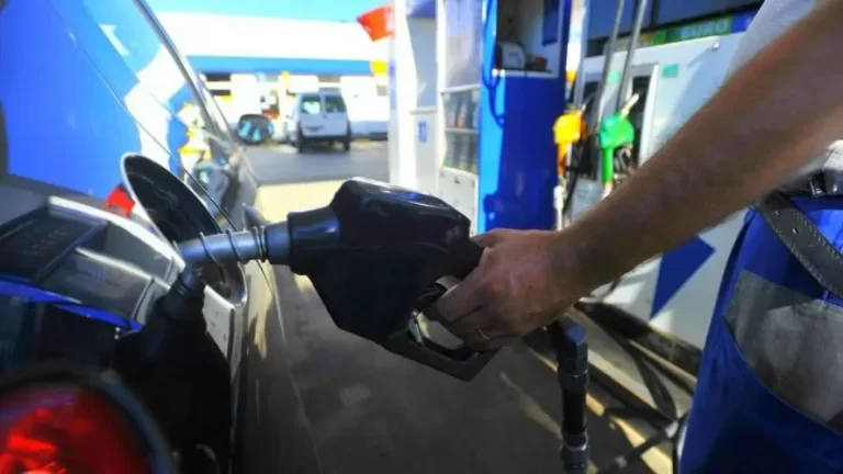 Los combustibles aumentaron un 7,5% promedio desde este sábado