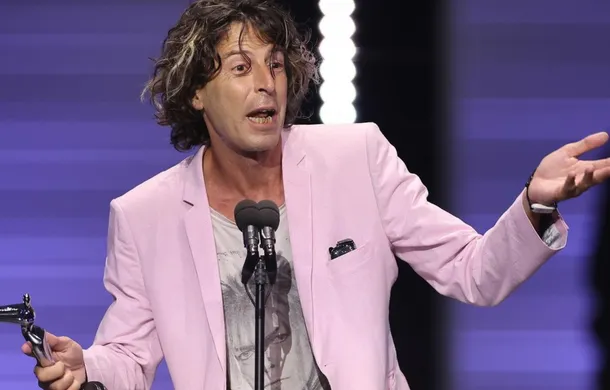 Andy Chango contra a Milei en los Premios Platino 2024