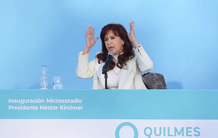 Cristina Kirchner envió un fuerte mensaje a la interna peronista en Quilmes
