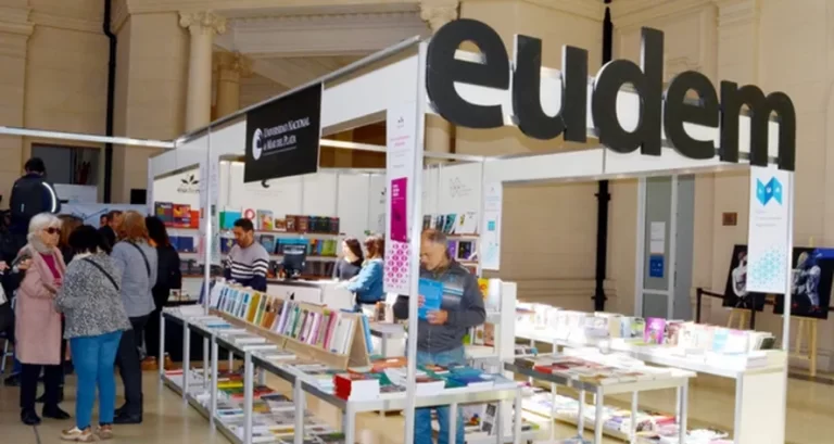 Comienza la Feria del Libro Universitario en Mar del Plata