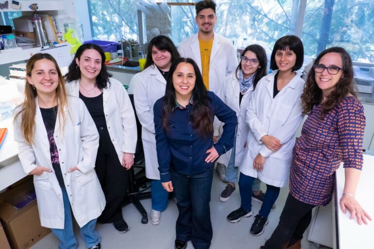 La vacuna argentina contra el COVID-19 ya está en farmacias