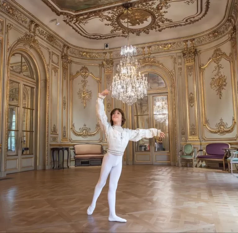 Un bailarín quilmeño de 12 años fue becado en la Ópera de París