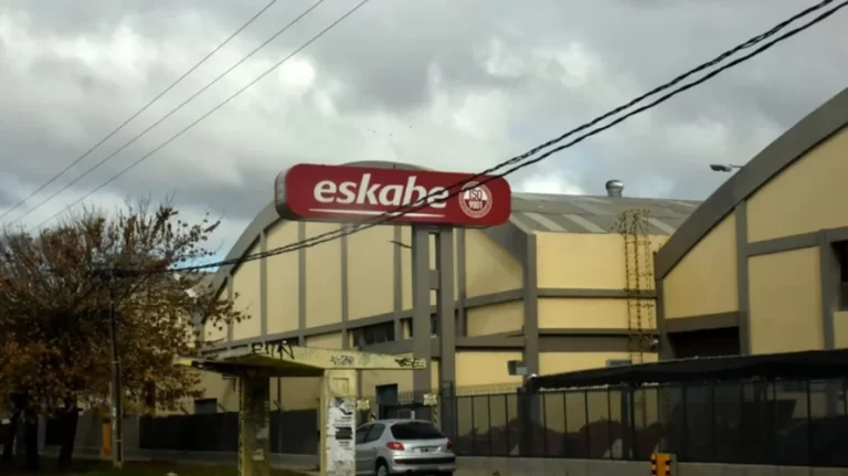 Eskabe quiere suspender un tercio del personal en Mar del Plata