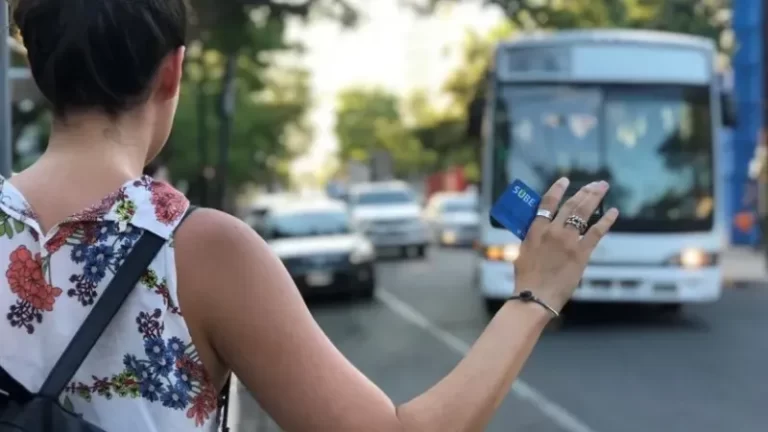 El lunes habrá paro de colectivos por 48 horas