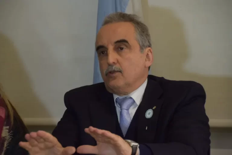 Guillermo Moreno confesó que mantuvo una reunión con Máximo Kirchner