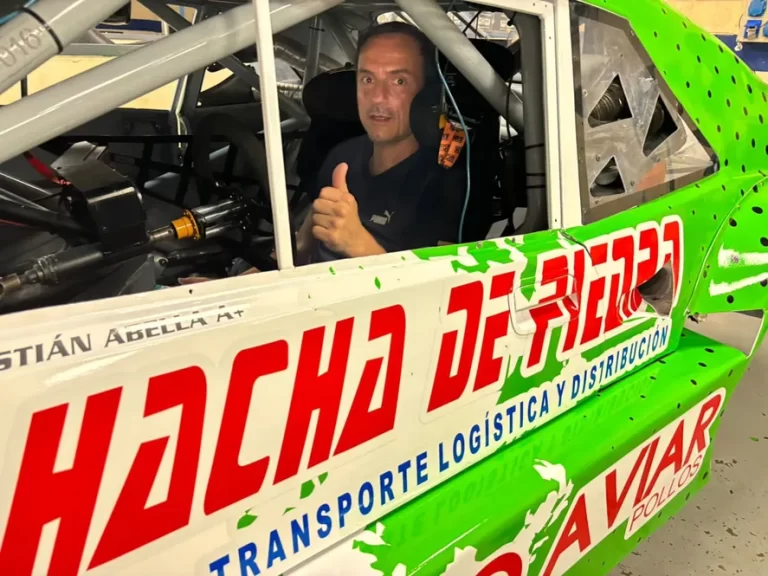 El Intendente de Campana pidió un mes de licencia y asume su hermana como interina