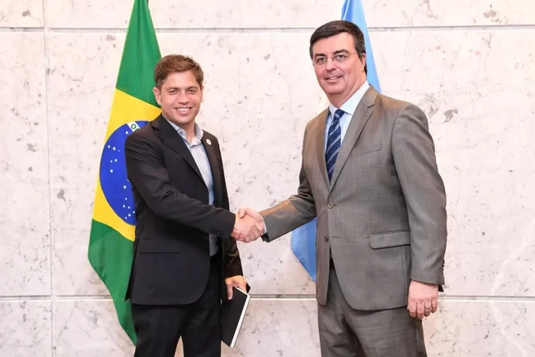 Kicillof viaja a Brasil para trabajar en inversiones y proyectos productivos