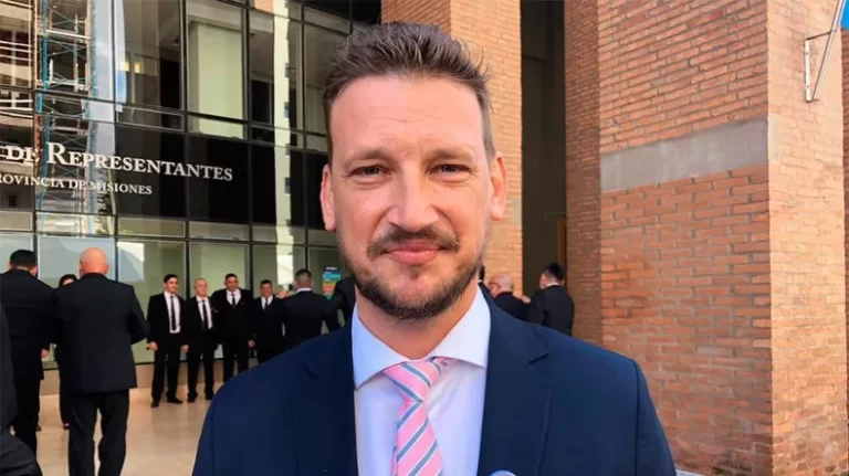 En medio del caso del diputado Germán Kiczka, Javier Milei bromeó con la pedofilia