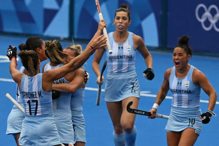 Las Leonas vencieron por penales a Bélgica y ganaron la medalla de bronce