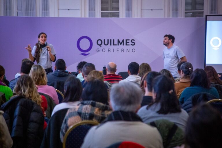 Se realizó un encuentro de formación docente en Quilmes «No te ganes un problema»