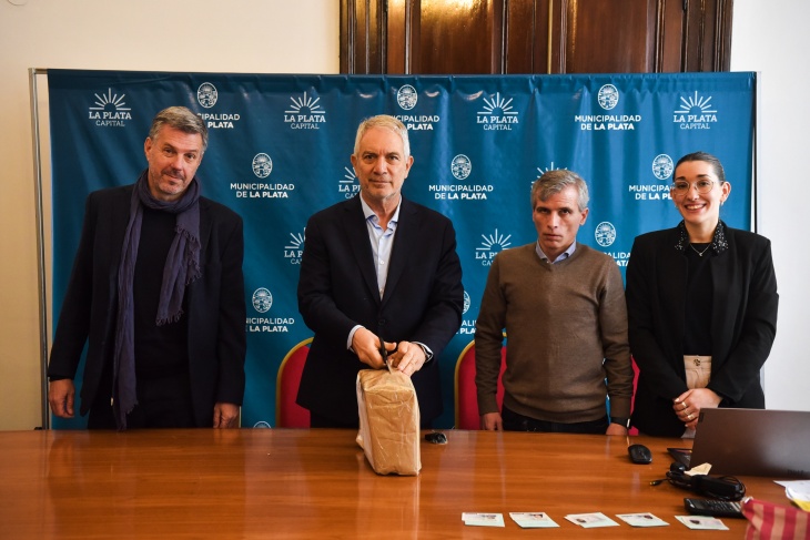 La Plata avanzó en la licitación para renovar las plazas San Martín, Italia y Rocha