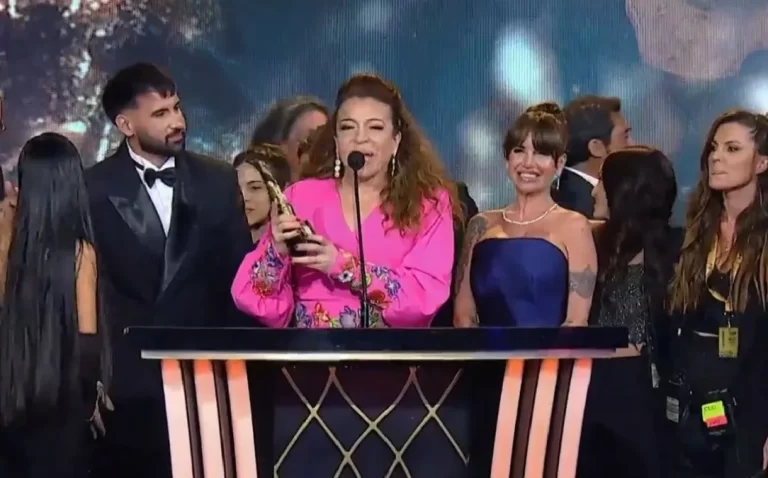 Lizy Tagliani hizo un contundente pedido en los Martín Fierro 2024