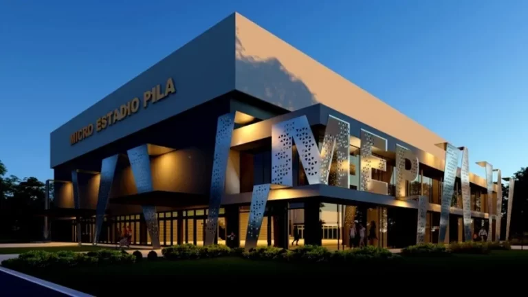El intendente de Pila anunció la construcción de un nuevo microestadio municipal