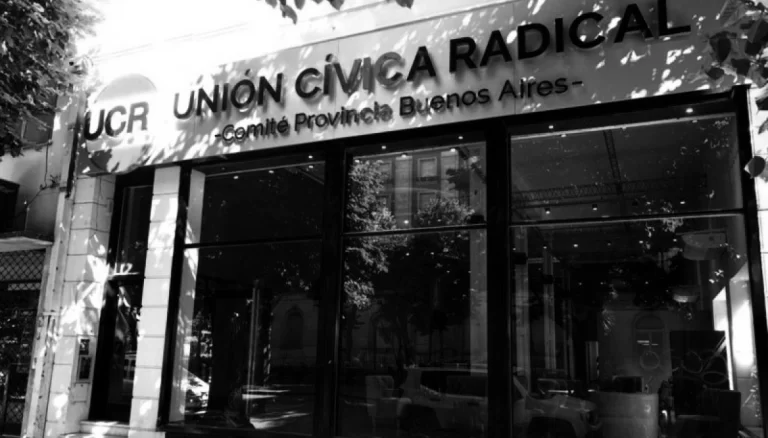 La UCR bonaerense oficializó la interna