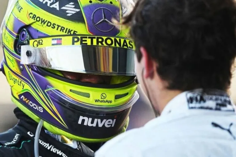 Lewis Hamilton felicitó a Franco Colapinto en sus redes sociales