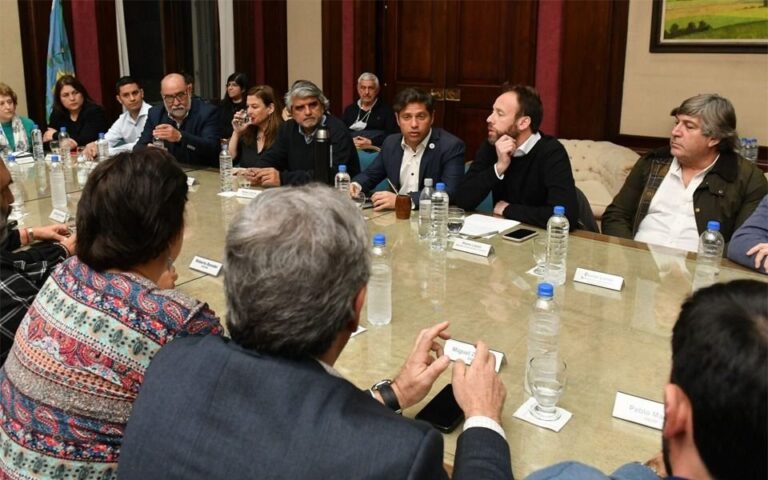 Kicillof fortalece su vínculo con los gremios