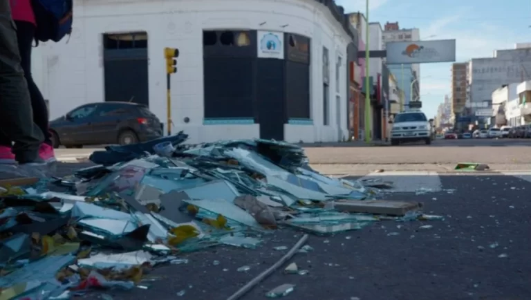 Procesaron al hombre que atentó contra un local de La Cámpora en Bahía Blanca