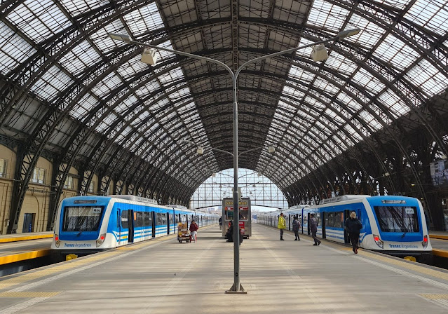 El Gobierno cerró el Instituto Argentino del Transporte