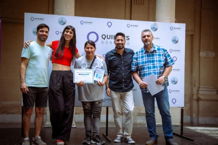 Quilmes entregó certificados en cursos de inclusión y formación laboral