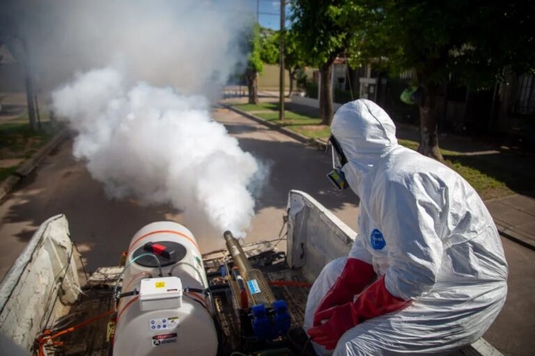 Quilmes: Continúan los operativos de fumigación contra el dengue