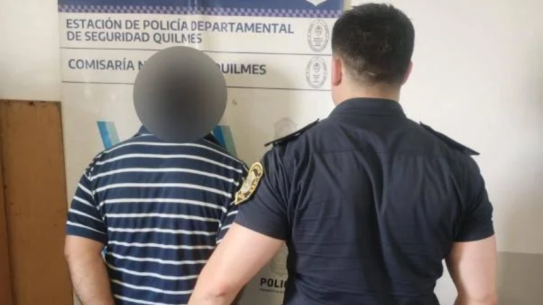 Detenido por simular el robo de su auto