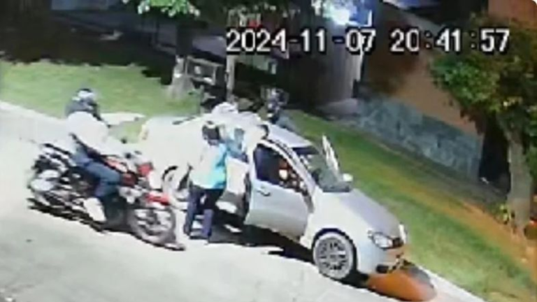 Motochorros contra una pareja en Quilmes