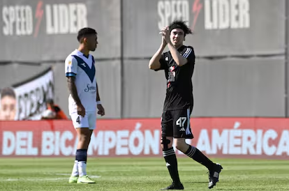 Spreen debutó con Riestra y jugó tan solo un minuto