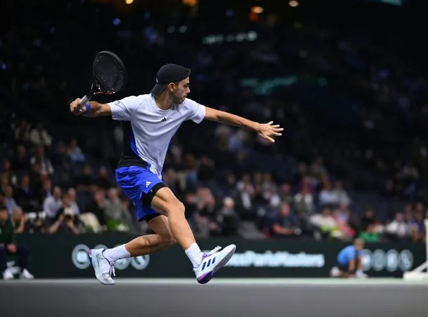 Cerúndolo se metió en los cuartos de final del ATP de Belgrado