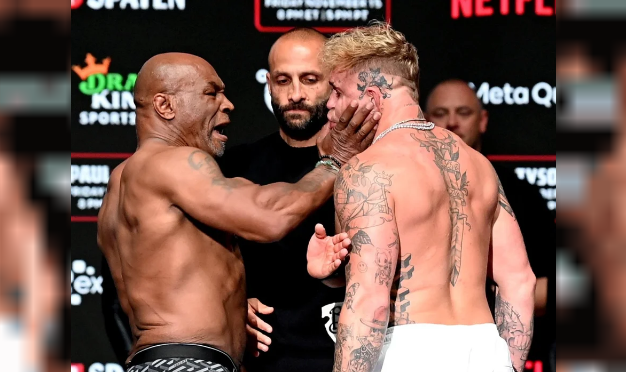 El cachetazo de Mike Tyson a Jake Paul en el cara a cara previo a la pelea