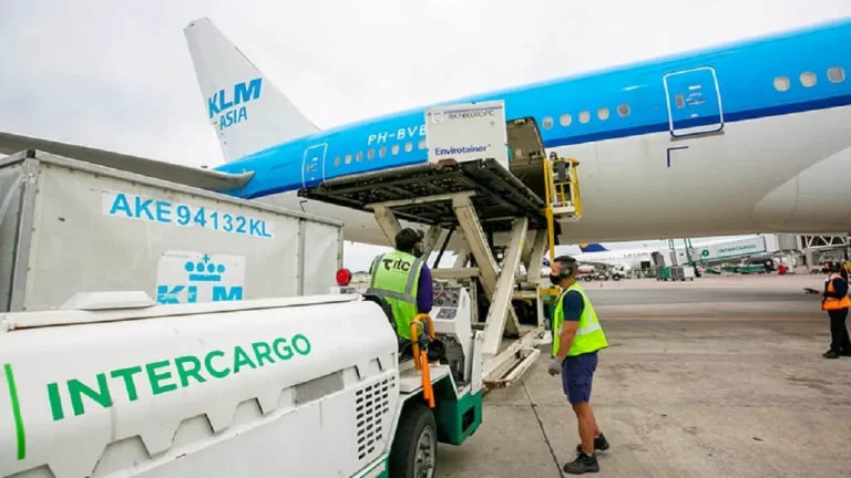El Gobierno acelera las privatizaciones: Intercargo, AYSA y CICCONE en el foco