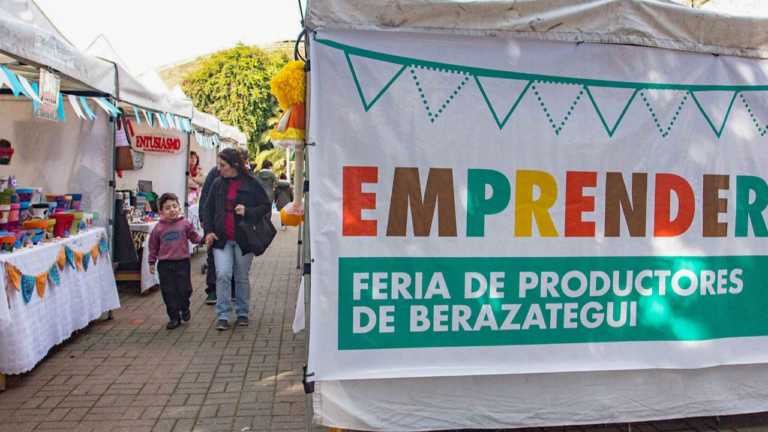 ‘Feria Emprender’: sigue durante febrero en Berazategui
