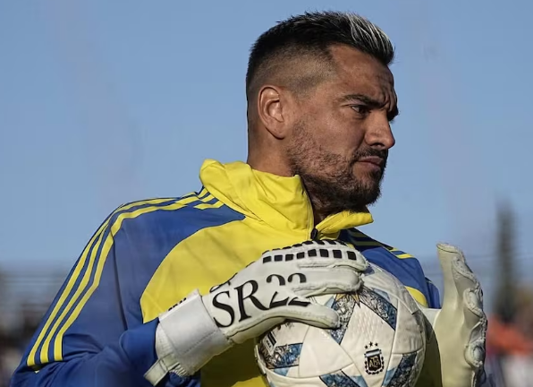 Boca busca un arquero para reemplazar a «Chiquito» Romero