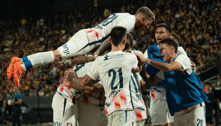 San Lorenzo venció a Peñarol y sumó otra victoria en la Serie Río de la Plata