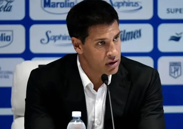 Sebastián Domínguez fue presentado como nuevo técnico de Vélez: “Es un orgullo y una gran responsabilidad”