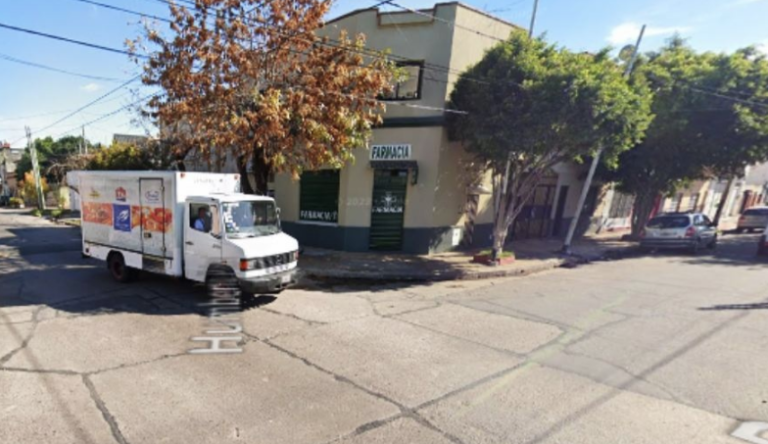 Balearon a un farmacéutico en Avellaneda para robarle el auto