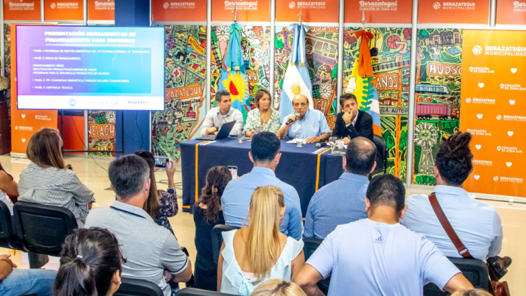 Berazategui: Mussi presentó nuevas herramientas de financiamiento para empresas