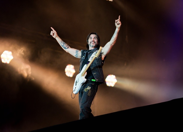 Nuevo show de Juanes en el Movistar Arena