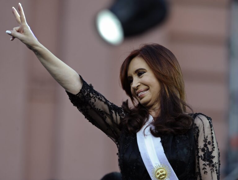Cristina Kirchner convocó al PJ para rechazar el DNU sobre el acuerdo con el FMI