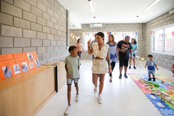 Mayra Mendoza inauguró un Jardín Municipal en el Eco Parque