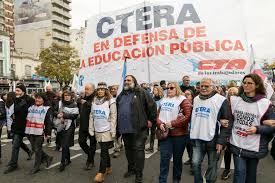 Comienzan las clases en varias provincias mientras se prepara un paro docente para el 13 de marzo