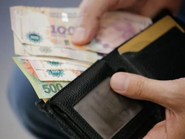 Salarios en caída: la inflación los golpea y arrancan el año en rojo