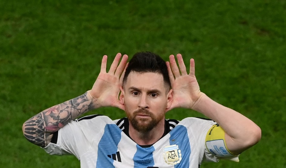 Lionel Messi: “Siempre hablando con fútbol”